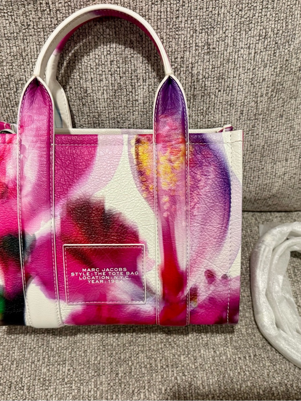 Marc Jacobs White Tote with Pink & Purple Floral Wash - Picture 2 of 2